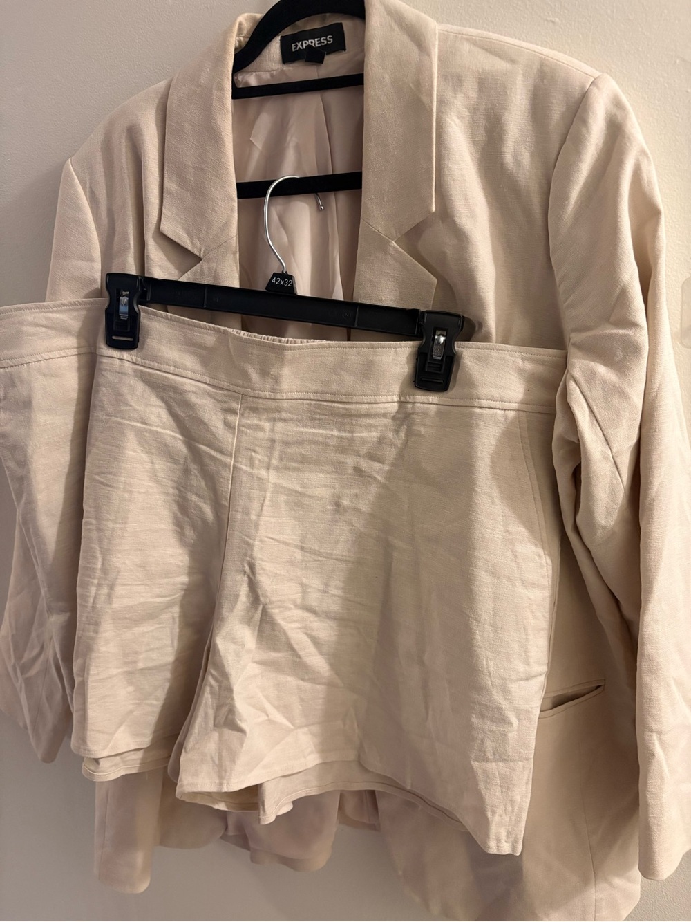 Express Women's Cream Linen-Blend Blazer and Skirt Set